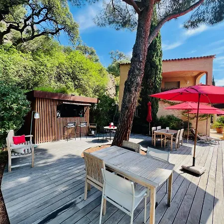 Thalassa Art' Отель типа 